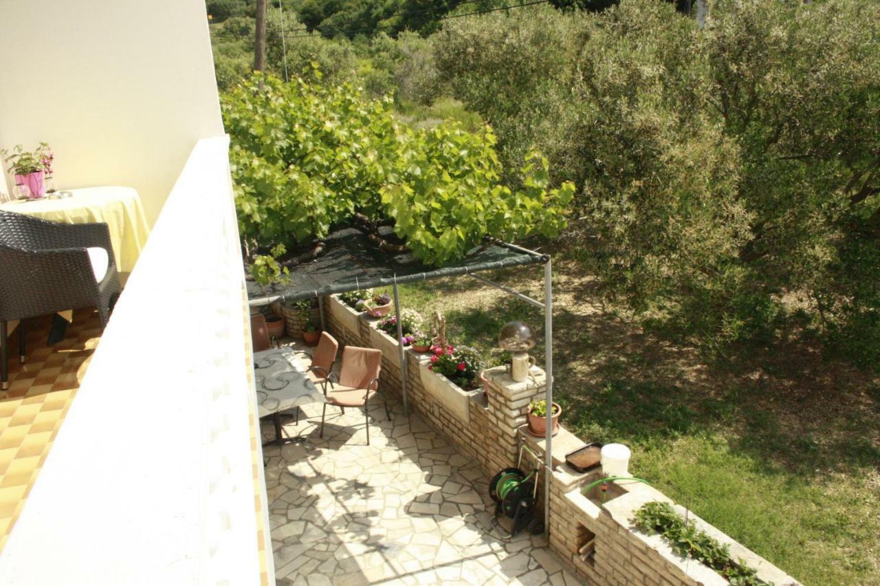 Guesthouse Matusan'S Place Banjol Exterior foto